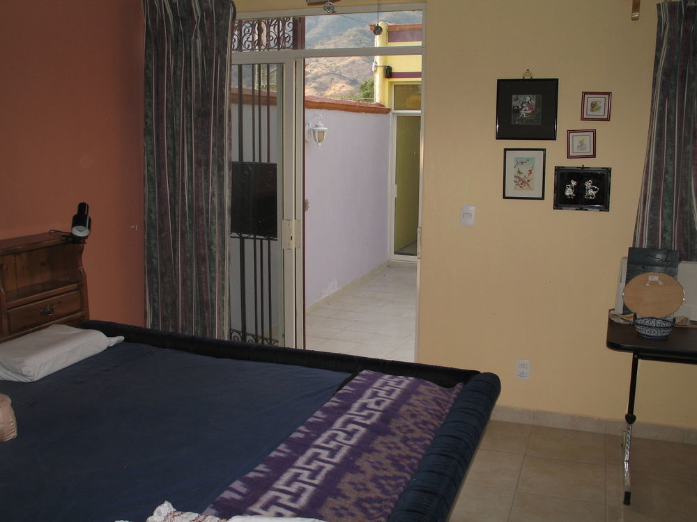 La Puerta Violeta Guesthouse & Spa Сан-Хуан-Косала Екстер'єр фото